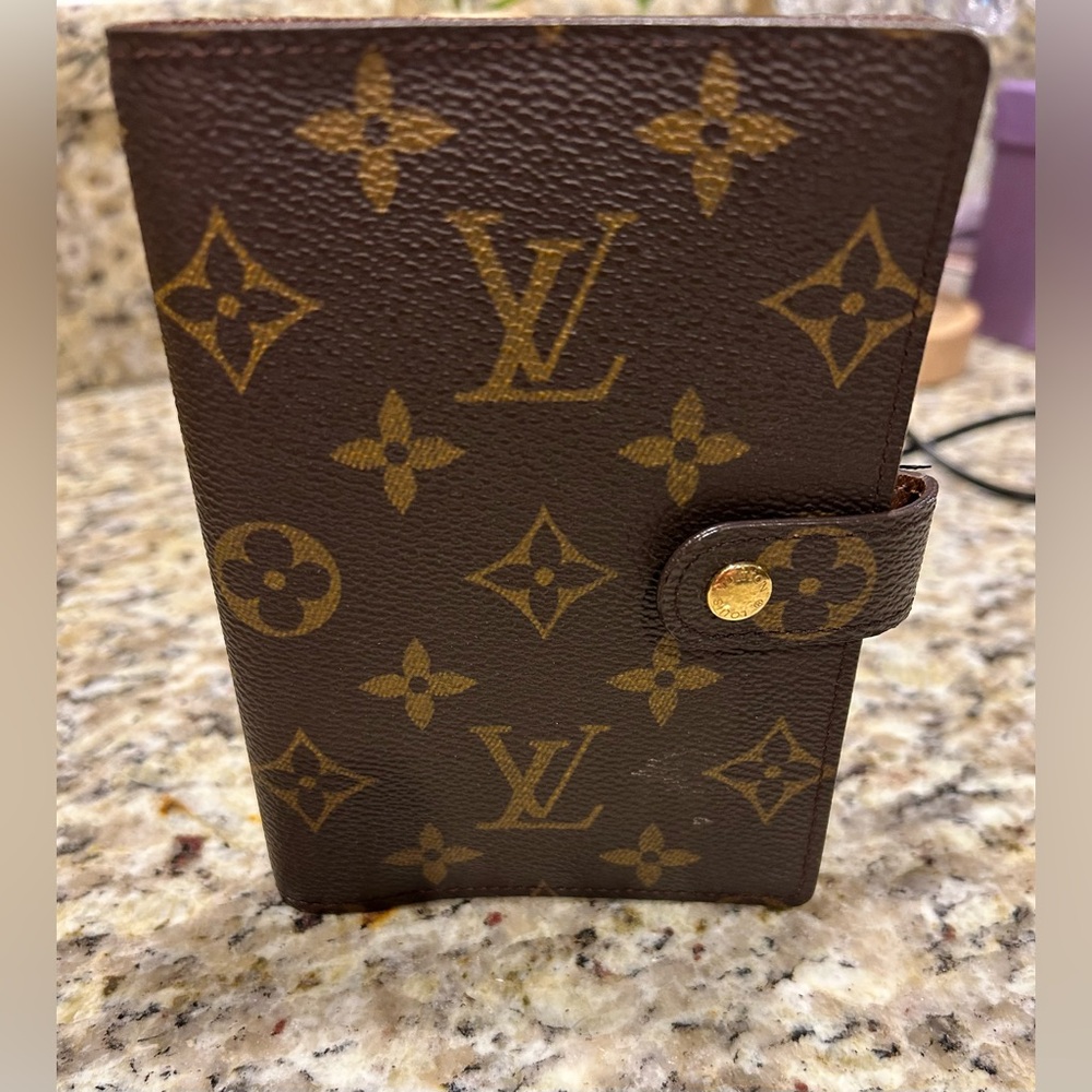 No Offers—Louis Vuitton Monogram Agenda PM SP3040